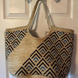 Olivia Miller Jute tote with blue and black geometric print